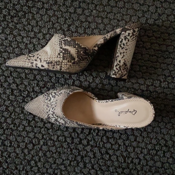 Qupid pumps - Picture 2 of 4